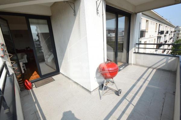 DUPLEX 2P DERNIER ETAGE TERRASSE 