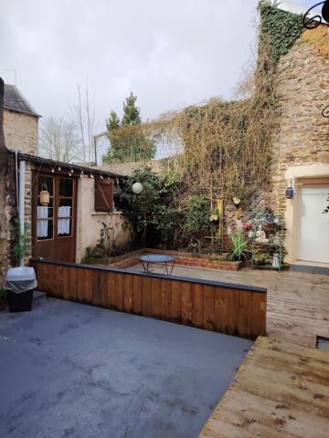 Maison à PERIERS, 50190 - 10 pièces 225m²