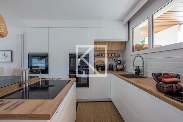 Charmant triplex rénové