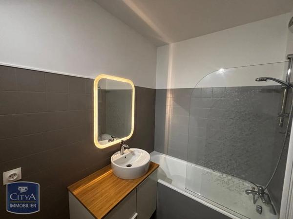 Appartement à louer 1 pièce 31m²