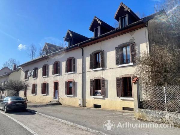 Vente                                                      Appartement
                        
                     3 pièces                      75 m2                     à Pontarlier