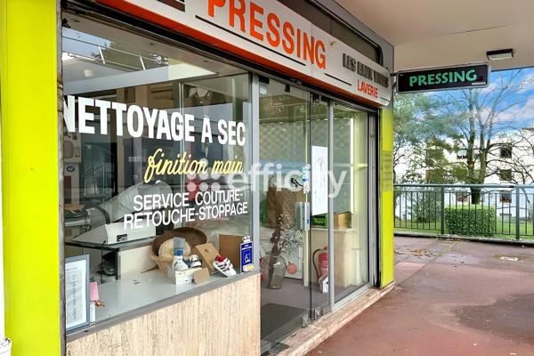 Fonds De Commerce - 62 m²