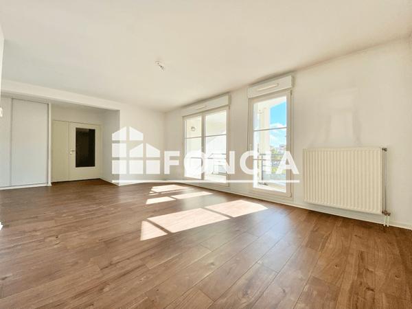 Location Appartement 3 pièces 78.25 m² - 34 RUE MANGIN Metz 57000