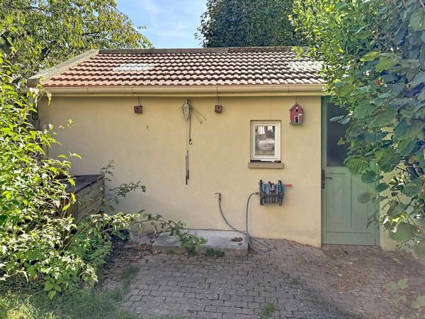 Une maison de famille avec jardin, à quelques minutes de Paris
