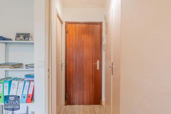 Appartement à vendre 1 pièce 28.49m² La Riche (37520)