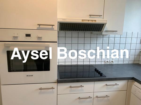 APPARTEMENT LUMINEUX -3 CHAMBRES - 94M2-  LONGWY-HAUT- PROCHE FRONTIERES ET COMMERCES