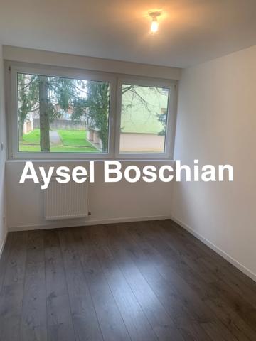 APPARTEMENT LUMINEUX -3 CHAMBRES - 94M2-  LONGWY-HAUT- PROCHE FRONTIERES ET COMMERCES