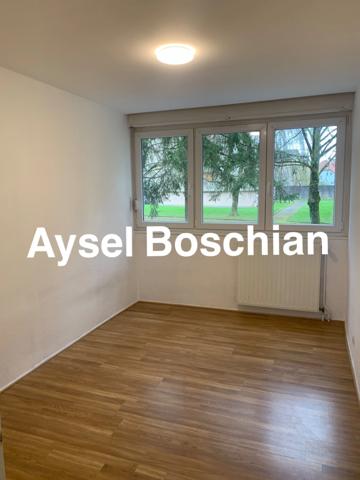 APPARTEMENT LUMINEUX -3 CHAMBRES - 94M2-  LONGWY-HAUT- PROCHE FRONTIERES ET COMMERCES