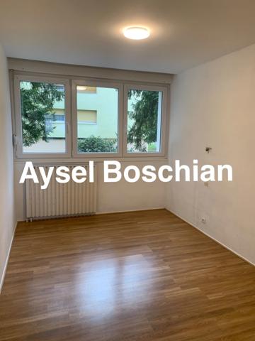 APPARTEMENT LUMINEUX -3 CHAMBRES - 94M2-  LONGWY-HAUT- PROCHE FRONTIERES ET COMMERCES