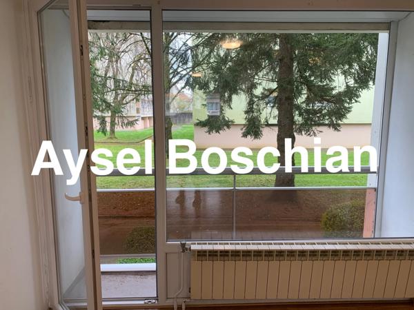 APPARTEMENT LUMINEUX -3 CHAMBRES - 94M2-  LONGWY-HAUT- PROCHE FRONTIERES ET COMMERCES