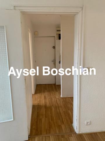 APPARTEMENT LUMINEUX -3 CHAMBRES - 94M2-  LONGWY-HAUT- PROCHE FRONTIERES ET COMMERCES