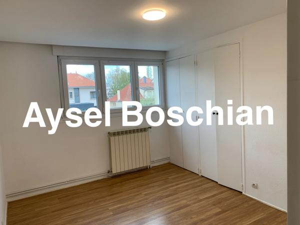 APPARTEMENT LUMINEUX -3 CHAMBRES - 94M2-  LONGWY-HAUT- PROCHE FRONTIERES ET COMMERCES