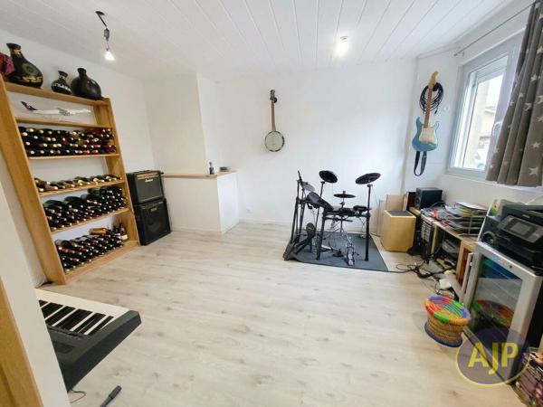 Maison à vendre Bordeaux - 8 pièces, 176m² avec 7 chambre(s) à 667 000€ - AJP Immobilier Le Bouscat