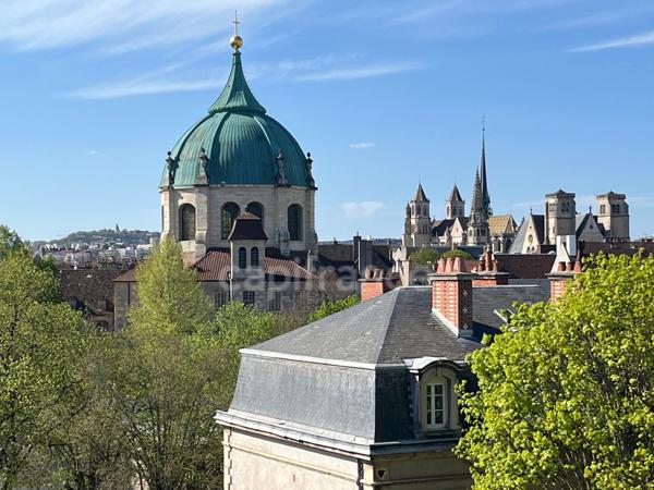 À vendre – T3 lumineux de 52 m² avec vue exceptionnelle – Quartier Wilson à DIJON