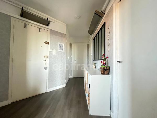 À vendre – T3 lumineux de 52 m² avec vue exceptionnelle – Quartier Wilson à DIJON