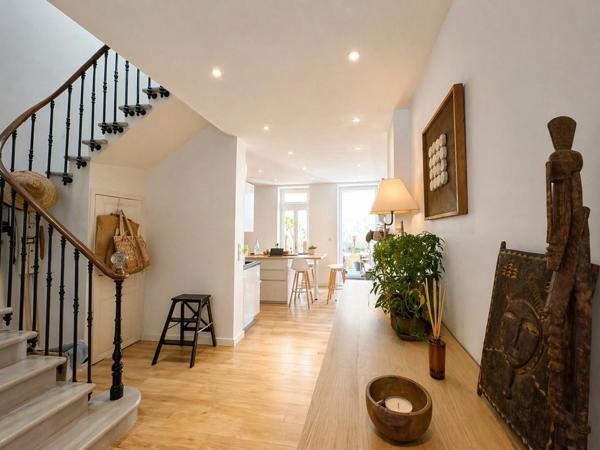 A VENDRE - SERIGNAN - Maison de ville 5 pièces - Surface habitable : 120 m²   (34)