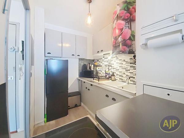 Appartement à vendre Bordeaux - 2 pièces, 40m² avec 1 chambre(s) à 203 500€ - AJP Immobilier Bordeaux Saint-Augustin