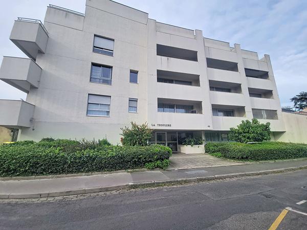 Appartement à vendre Bordeaux - 2 pièces, 40m² avec 1 chambre(s) à 203 500€ - AJP Immobilier Bordeaux Saint-Augustin
