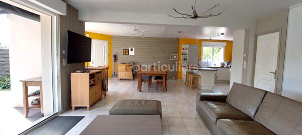Vente Maison224 m² - 8 Pièces - SAINT PAIR SUR MER (50380)