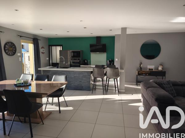 Maison à vendre 5 pièces 112 m² Doué-en-Anjou