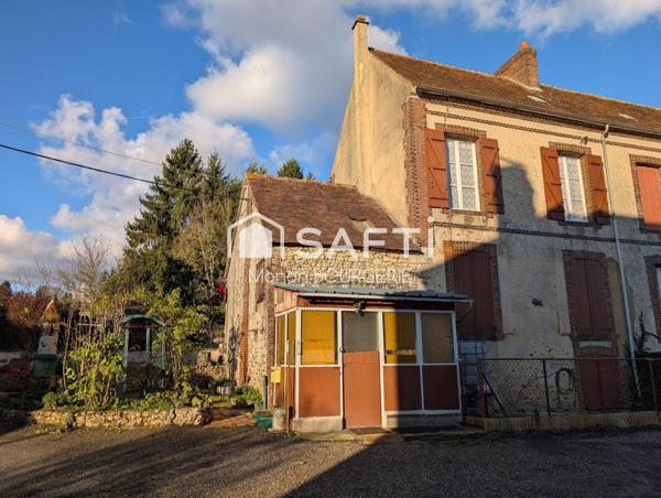 Maison de bourg 62 m² à rénover avec dépendance et jardin
