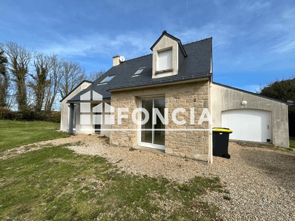Location Maison 6 pièces 104.96 m² - 1 RUE DE TOULBROC'H Plougoumelen 56400
