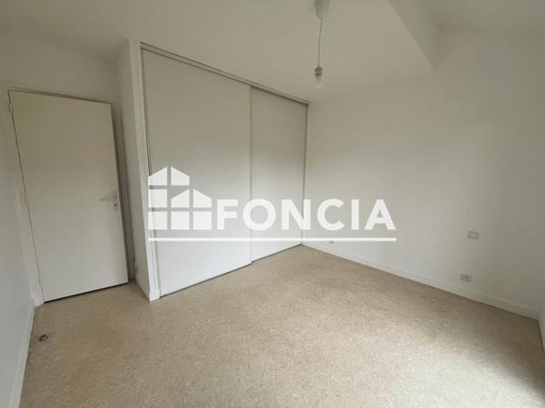 Location Maison 6 pièces 104.96 m² - 1 RUE DE TOULBROC'H Plougoumelen 56400