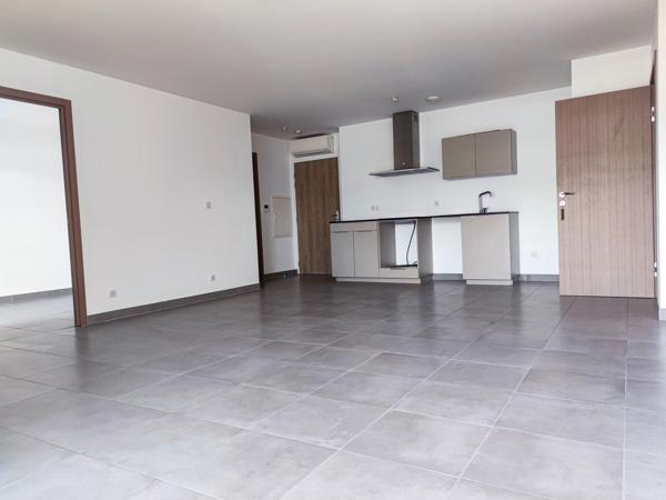 Appartement 3 pièce(s) 2 chambre(s) 68 m²
