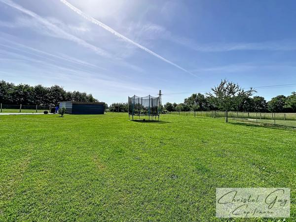 Grande maison familiale à vendre DPE B – 242 m², 8 chambres, terrain de 3 589 m² à 30 min du Mans (72)