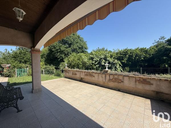 Maison à vendre 4 pièces 136 m² Saint-Pierre-d'Eyraud