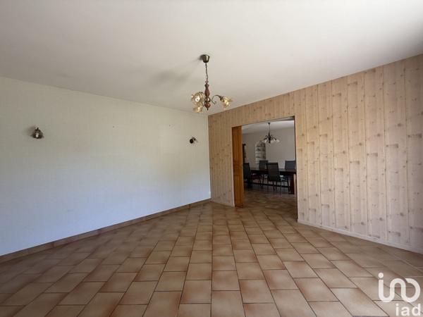 Maison à vendre 4 pièces 136 m² Saint-Pierre-d'Eyraud