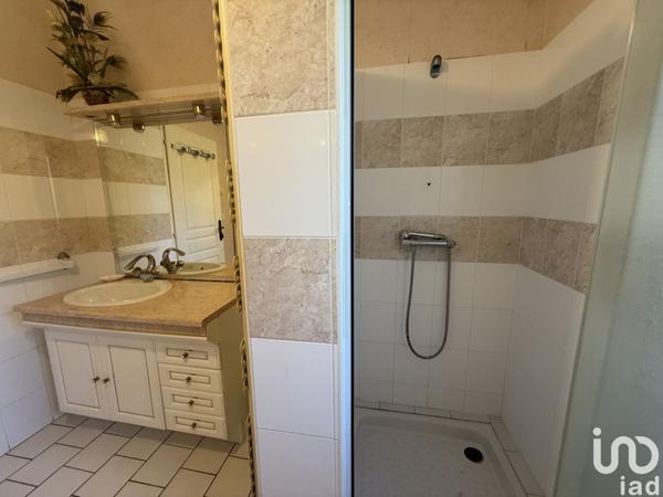 Maison à vendre 4 pièces 136 m² Saint-Pierre-d'Eyraud