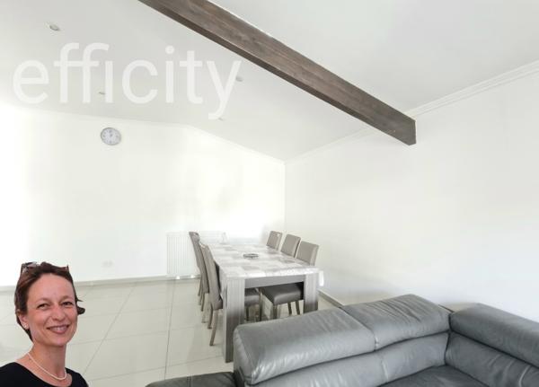 Maison
         6 pièces
        - 110 m² 329 000 € *