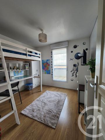 Appartement F3 à vendre  3 pièces - 75,89 m2 COMPIEGNE - 60