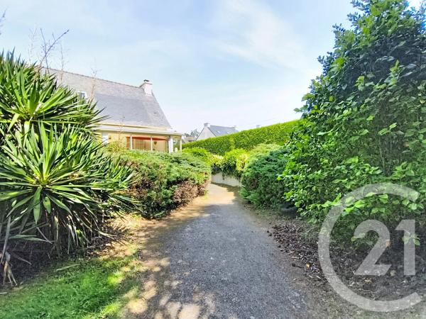 Maison à vendre  6 pièces - 131 m 2   CHATELAUDREN  - 22
