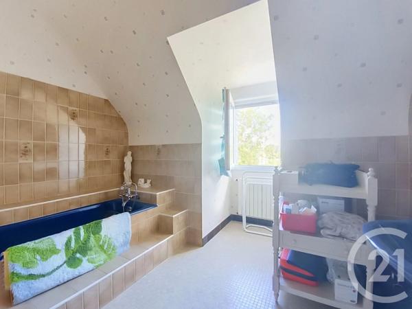 Maison à vendre  6 pièces - 131 m 2   CHATELAUDREN  - 22