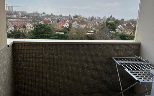 Appartement à vendre    3 pièces • 67,78 m2 Ris-Orangis