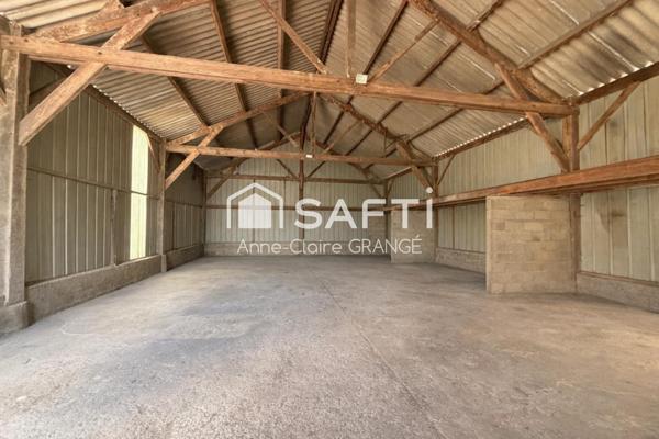 BIEN RARE avec fort potentiel + HANGAR 200 m² + SPA + EXTÉRIEURS SOIGNÉS – Sillé-le-Guillaume