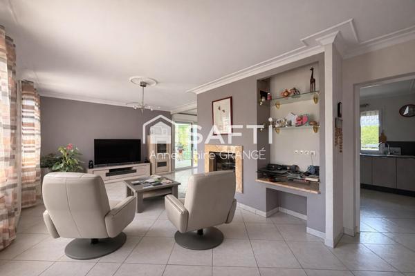BIEN RARE avec fort potentiel + HANGAR 200 m² + SPA + EXTÉRIEURS SOIGNÉS – Sillé-le-Guillaume