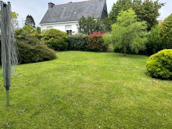 ELEGANTE MAISON NEO-BRETONNE RENOVEE VIE DE PLAIN-PIED A BRECH | 126 m² | 4 chambres | Terrain clos de 600 m² | DPE performant  BRECH (56)