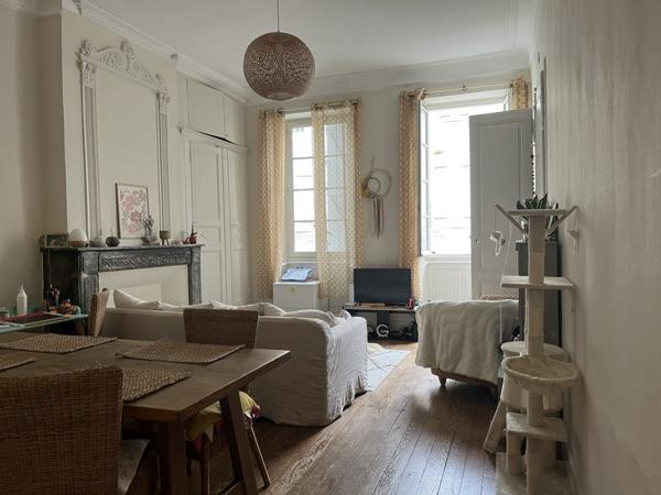 Immeuble à vendre |  Mirande |  496 m²