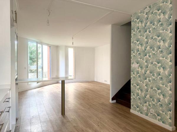 Une vraie maison avec jardin et parking  au prix d'un appartement