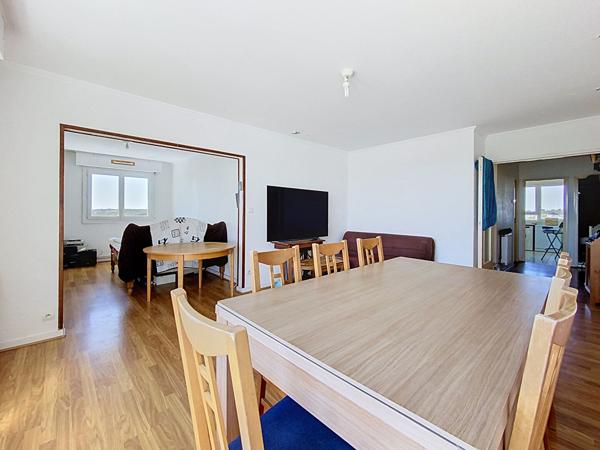 Vente appartement avec vue étang du Ter, 99m² 3 chambres, Lorient.