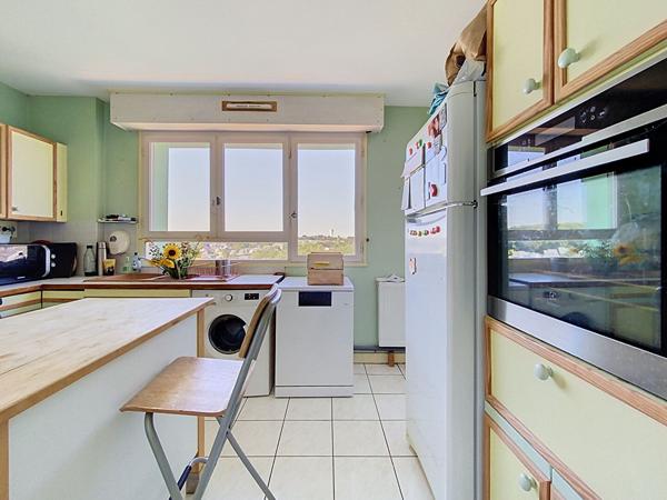 Vente appartement avec vue étang du Ter, 99m² 3 chambres, Lorient.