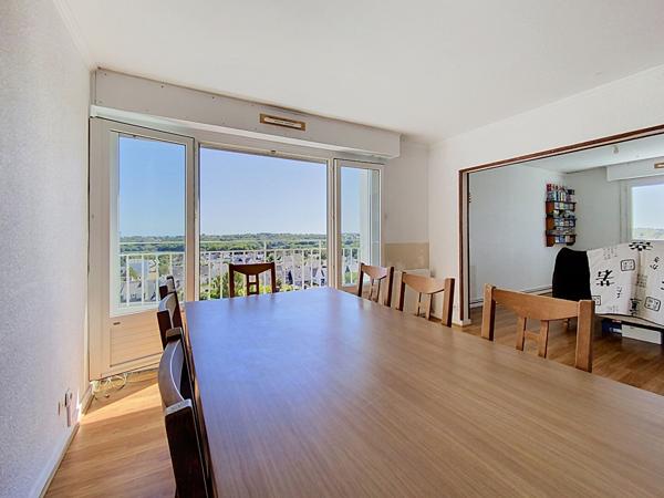Vente appartement avec vue étang du Ter, 99m² 3 chambres, Lorient.