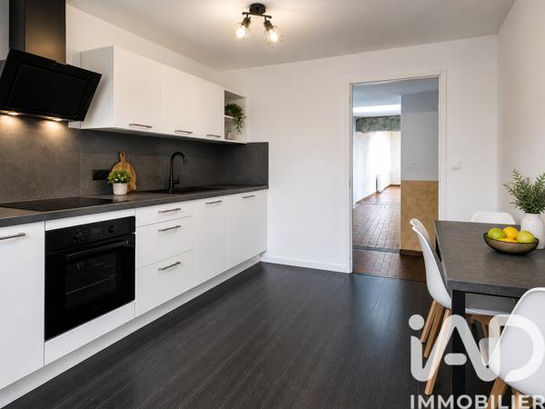 Immeuble à vendre 340 m² Porte-des-Bonnevaux