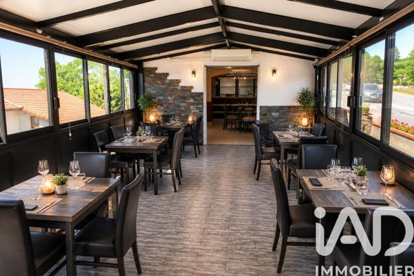 Immeuble à vendre 340 m² Porte-des-Bonnevaux
