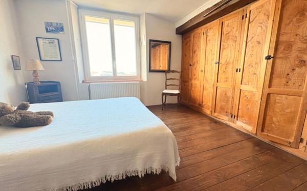 Maison à vendre    8 pièces •  Carcassonne