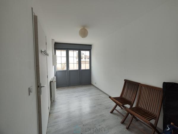 Maison de 112 m² avec dépendances, à 2 pasdu centre ville de Lisieux