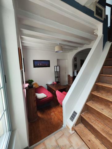 Maison de 112 m² avec dépendances, à 2 pasdu centre ville de Lisieux